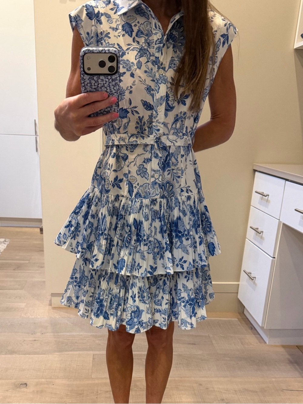 Avara Current Air White and Blue Floral Tiered Shirtwaist Dress - Picture 6 of 8